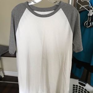 Mens Old Navy Baseball Tee M